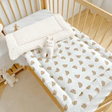 1 件四季婴儿加厚床垫罩，柔软毛绒面料，适合春夏季空调房、婴儿床垫，可水洗和双面使用