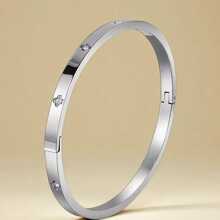 Conjunto de pulseras de mujer con trébol de cuatro hojas con incrustaciones de circonita, estilo europeo y americano a la moda, adecuado para múltiples ocasiones, se puede apilar, también adecuado como regalo para amigas y novias