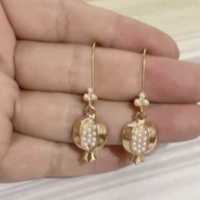 1 Pair Retro Pomegranate Pendant Earrings, Fashion Personalized Party Jewelry Gift For Women - Red - View 5