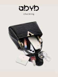 奢华女士手提包品牌包，鳄鱼纹压花高品质石纹托特包，2026新款时尚百搭单肩包大容量手提包，INS博主同款复古休闲街头风小众托特包，时尚亮面高端斜挎包，2025新款高端大容量妈妈包鳄鱼纹压花个性化女士包，枕形包黑色酒红色 - 黑色 - 查看 7