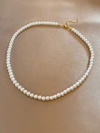 1 件女孩简约百搭仿珍珠项链，时尚优雅，适合日常佩戴或母亲节礼物