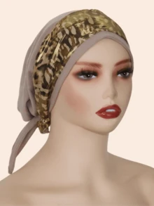 1pc Women's Fashionable Leopard Print Metallic Fabric Hijab Headscarf, Convenient For Home And Daily Wear, Middle Eastern Style, Autumn/Winter