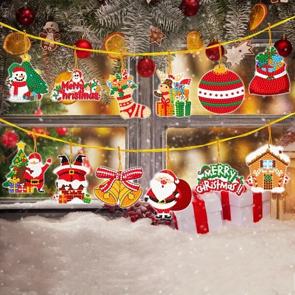 12 قطعة مجموعة سلسلة مفاتيح الماس الخاصة بعيد الميلاد - قلادات فن الماس المستديرة من البولي إيثيلين تيريفثالات، طقم حرف عيد الميلاد DIY مع رجل الثلج والسانتا والرنة والشجرة والزينة - تميمات فسيفساء الماس المصنوعة يدويًا للديكور المنزلي وزينة عيد الميلاد والديكور الشتوي