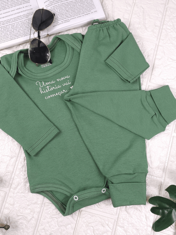 Pure & Posh Baby Conjunto Body e Mijão Suedin-Apenas tamanho P