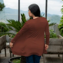 Cárdigan de moda para dama . - KAHIO - Ver 2