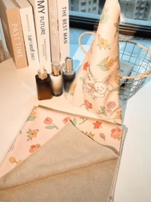 2/1 件自粘魔术布化妆包，猫咪包裹布不对称形状内包装魔术布摄影镜头收纳褶布自粘布，动物元素，多用途，护腕，杯套，化妆包，粘贴牢固，面料柔软，即使剧烈摇晃也不会脱落。适用于旅行收纳、通勤、户外等秋季大学必备旅行必需品假日度假旅行包女士化妆收纳包 - 粉色 - 查看 2