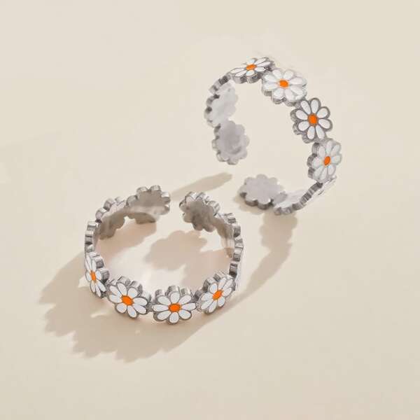 Minimalistischer Wald-Stil frischer Edelstahl Gänseblümchen-Serie Ring, Halskette, Ohrringe Set, geeignet für den täglichen Gebrauch von Frauen und als Urlaubsgeschenke