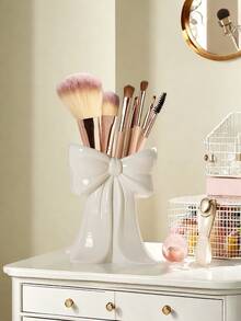 1pc Cute Bow-Shaped Pen Holder - Desktop Organizer Of Makeup Brushes And Office Supplies, Elegant Makeup Brush Storage, Perfect For Creative Decorative Designs For Girls, Students And Girls