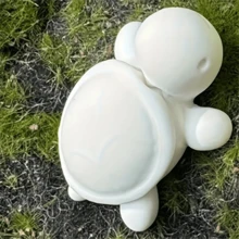 This 15-Piece Mini Art Set Includes (10 Solid-Color Turtle Models, 2 Brushes, 1 Palette And 12 Colors Of Acrylic Paint). It Is Suitable For Both Professional Artists And Beginners And Is The Perfect Gift For Holiday Parties