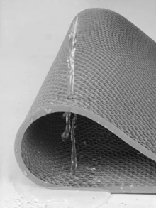 1pc Bathroom Mat, Non-Slip PVC Hollow Waterproof Anti-Oil Carpet, Suitable For Bathroom, Kitchen, Toilet, Outdoor, Commercial Use