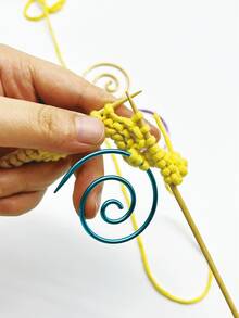 3pcs/Set Spiral Line Needles, Handmade Weaving Tools, Colorful Round Spiral Needles, Household Knitting Needles Sewing Tools, Suitable For Small Item Crocheting And Marking, Great For Crochet Projects - Multicolor - View 6