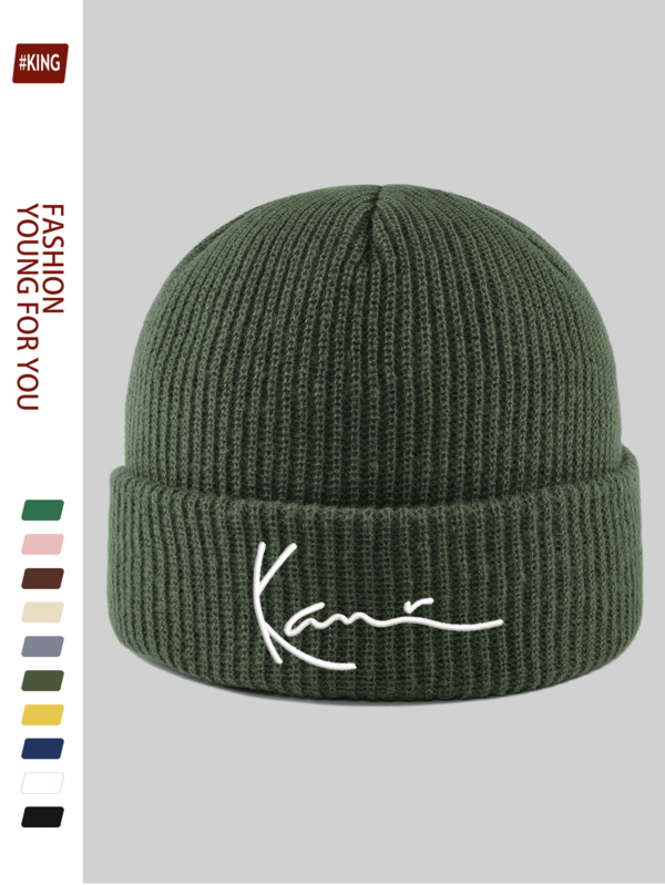 1 Stück minimalistischer Luxus Kam Signature bestickter Winter Beanie Hut, warmer und kältebeständiger unisex gestreifter gestrickter Umschlag Skimütze, geeignet für Männer & Frauen Outdoor-Sport wie Skifahren, Radfahren, Laufen, Skateboarden, Fitness, tolles Geschenk für Familie & Freunde zu Halloween, Weihnachten