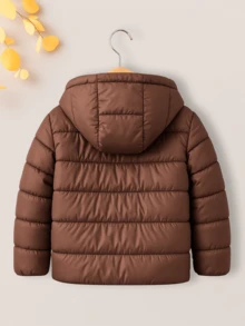 Chamarra Daniel acolchada marca Tandera con capucha para niño, abrigo de invierno con forro de peluche - Marrón - Ver 2