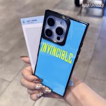 Un teléfono con un diseño de letras azules y un patrón de bloques, compatible con los modelos 16 Pro, 16, 15 Pro, 14, 14 Plus, 13, 13 Pro, 12 Pro y 12 Pro, ofrece una cobertura completa a prueba de golpes con una gran apertura, un marco elegante y brillante y un diseño mejorado. - Negro - Ver 4