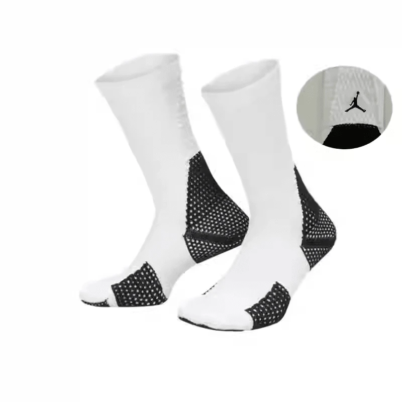 Jordan 1 Pair U J UNICORN CRW Unisex Mid-Calf Socks FZ3393-100 - White - View 1