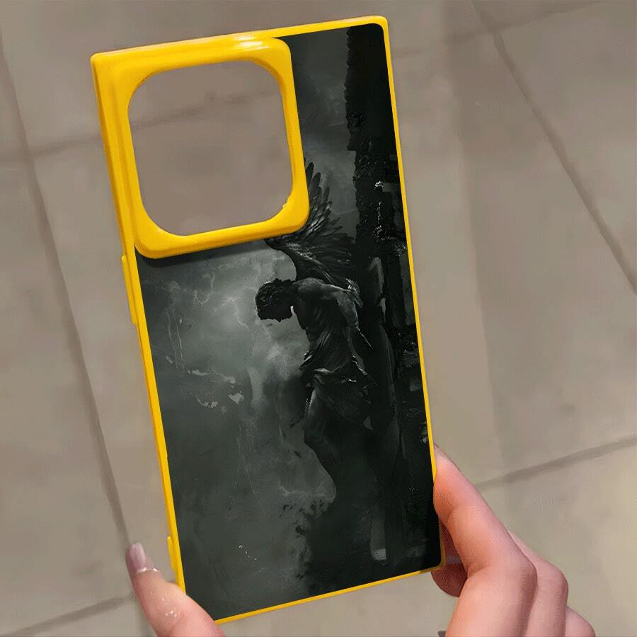 Teléfono con un diseño de bloques con demonios y ángeles, compatible con los modelos 16 Pro, 16, 15 Pro, 14, 14 Plus, 13, 13 Pro, 12 Pro y 12 Pro, ofrece una cobertura completa a prueba de golpes, un corte grande, un marco elegante y brillante y excelente - Amarillo - Ver 1