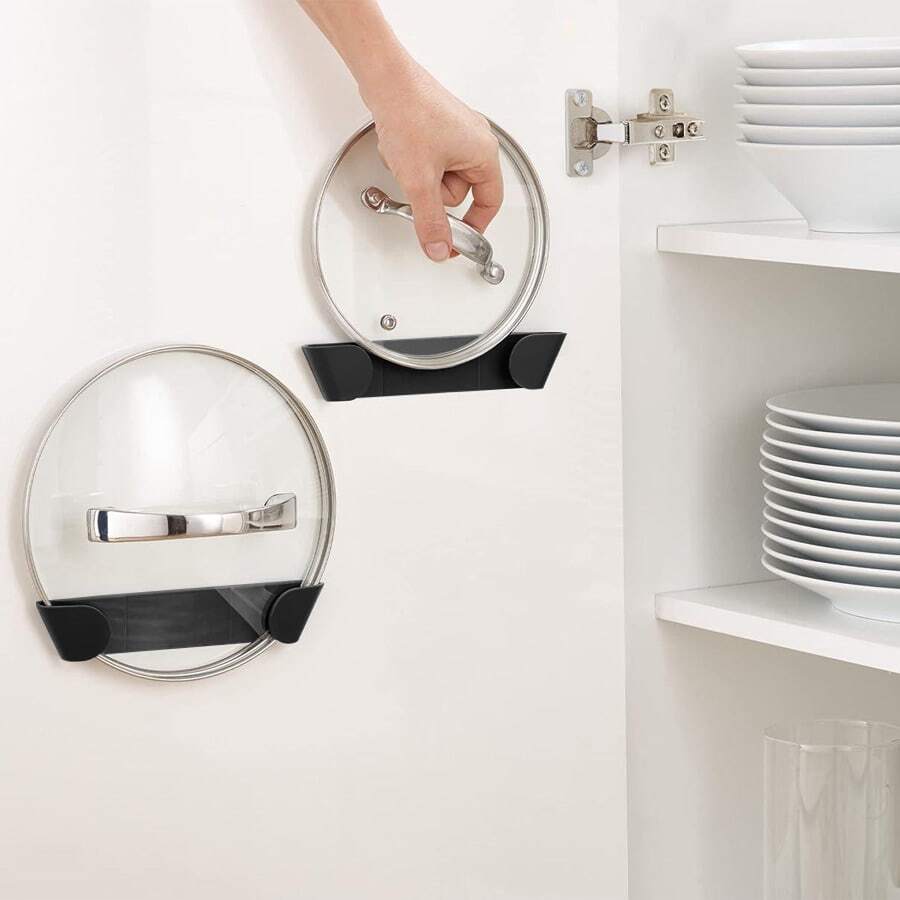 1/2 piezas Soporte de pared para tapas de ollas, organizador de almacenamiento autoadhesivo montado en la pared, adecuado para tapas de ollas de hasta 24 cm, mantenga su cocina ordenada y limpia - Multicolor - Ver 1