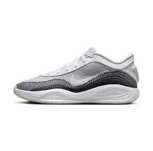 Nike 耐克男子新款篮球鞋 G.T. HUSTLE ACADEMY 球场表现比赛训练款 FJ7808-100 - 白灰色 - 查看 2