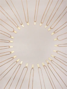 1 Stück exquisite Mode Schmuck Halskette, Edelstahl A-Z, 26 englische Initialen Anhänger, Urlaubsgeschenk, geeignet für Frauen zum täglichen Tragen Edelstahl Buchstaben Anhänger Halskette - Goldgelb - Übersicht 5