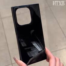 Un teléfono con una gran impresión negra de un patrón de bloques, compatible con los modelos 16 Pro, 16, 15 Pro, 14, 14 Plus, 13, 13 Pro, 12 Pro y 12 Pro. Ofrece protección total contra golpes, una amplia abertura, un elegante marco brillante y una excelente calidad de imagen. - Amarillo - Ver 7