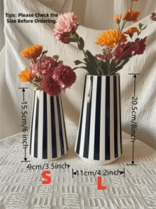 1Pc Hand-Painted Modern Black And White Minimalist Ceramic Vase,Mid Century Modern Striped Vases,Black White Checkered Green And White Stripes Vase,Creative Design, Delfts Blauw, Collectible-Grade Ceramics,Decorative Vases For Flowers, Perfect As A Bohemian Home Accent Home Decor Room Decor Flower Vase Glass Vase - Black and White Pattern - View 11