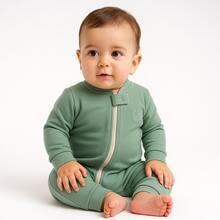 Kit 3 Baby Boy Rompers With Super Soft Zipper Closure - Green + Red + Light Blue - View 5