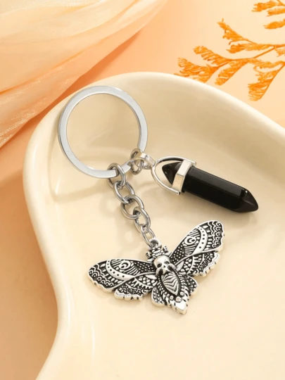 1pc Unisex Skull, Moth & Stone Detail Keychain, Suitable For Key Decoration, Halloween Accessories, Teacher's Day, Christmas Gift, Bag Hanging Rope, Car Accessories, Bag Pendant