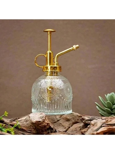 1 个渐变色玻璃浇水喷雾瓶，容量 7.78 盎司，复古喷雾瓶带顶部泵，细雾花园花卉喷雾瓶，欧洲室内外两用浇水壶，手动泵喷雾器，高度可调，适用于夏季园艺、露台、阳台和家居装饰 | 尤其适用于多肉植物、香草和室内植物。