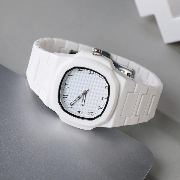 2025 Nuovo orologio al quarzo di alta gamma da uomo, orologio al quarzo di lusso e moda da uomo con quadrante in caratteri artistici argento, adatto per abbinamenti quotidiani, ottimo regalo per il fidanzato, San Valentino, amici