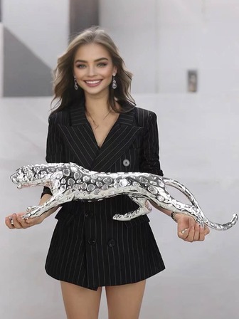 Escultura de leopardo de lujo en oro/plata, estatua moderna de pantera para decoración del hogar, figura elegante de guepardo, decoración artística de animales para sala de estar, oficina, estanterías y mesa, perfecta para decoración artística de bodas, regalos del Día de la Madre