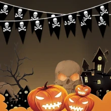 Halloween Hanging Pennant Flags, Skull & Pirate Skull Themed Triangle Flags - Black - View 3