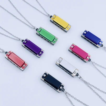 1pc 4-Hole 8-Note Mini Necklace Harmonica, Multi-Color Options, Beginner Musical Instrument, Halloween, Christmas, Holiday Party Small Gift