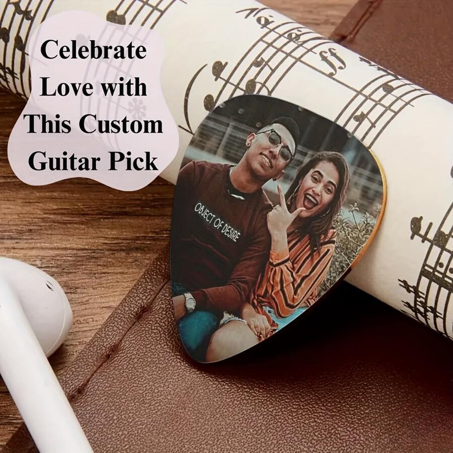 1pc Customized Guitar Pick, Personalized Photo & Text Logo Guitar Pick, ABS Shape Stable & Durable, Heart & Large Triangle Guitar Pick, Suitable For Electric Guitar, Bass & Acoustic Guitar - Multicolor - View 1