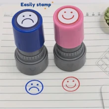 2 件/套搞笑笑脸/皱眉表情行为印章 - 教师办公室印章，返校必备 - 2件教師經典組合套裝 - 查看 6