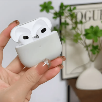 0.8mm Ultra-Thin Silicone Separate Earphone Case, Naked Touch Suitable For All AirPod Models