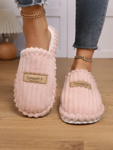 Pantuflas de casa suaves y cálidas con cuello de felpa para mujer de talla grande, pantuflas cómodas para deslizar para hombres y mujeres, ideales como regalo para fiestas