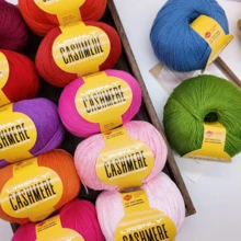 LIRISNLY 8 Balls/Pack 400g High Quality Cashmere Yarn, Soft, Warm, Breathable, Easy To Knit, For Knitting Sweaters, Hats, Gloves, Shawls, Blankets, DIY Handicrafts, Furniture Accessories - Multicolor - View 3