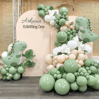 147pcs Dinosaur Birthday Party Decorations Set - Dinosaur Balloon Arch Garland Kit, Cute Cartoon Dinosaur Foil Balloons, Gray & Green Balloons For Jurassic Dinosaur Birthday, Shower, Family Gathering, Festival,Christmas