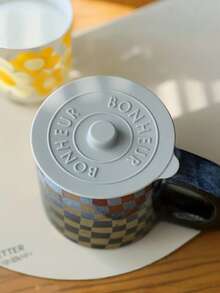 Tampas de silicone para copos, 1 peça, antiderrapantes e à prova de poeira para canecas, copos, xícaras de chá, tampas reutilizáveis com pega nervurada, itens essenciais para a cozinha, para festas e para o dia a dia, presente perfeito para familiares, colegas e amigos no Natal ou Halloween