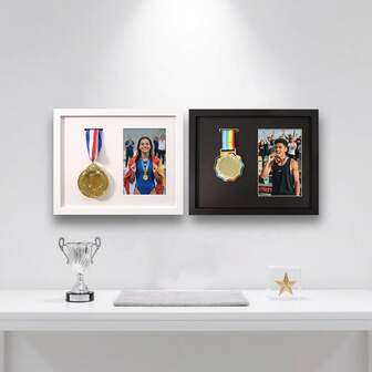 1个8x10英寸奖牌展示相框 | 黑白两色可选 | 非常适合展示奖牌和珍贵照片 | 适用于家居装饰、办公摆设和庆祝成就，不含玻璃
