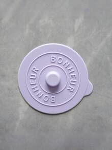 Tampas de silicone para copos, 1 peça, antiderrapantes e à prova de poeira para canecas, copos, xícaras de chá, tampas reutilizáveis com pega nervurada, itens essenciais para a cozinha, para festas e para o dia a dia, presente perfeito para familiares, colegas e amigos no Natal ou Halloween