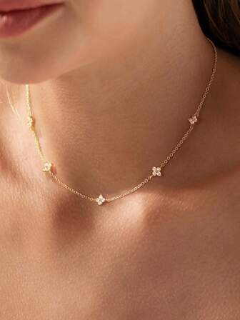 1pc Rhinestone Clover Chain Necklace, Minimalist Zirconia Lucky Four-Leaf Clover O-Shape Clavicle Chain Necklace, Elegant & Versatile Accessory For Women And Girls