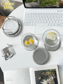 <紧凑、别致、银色时尚>，1 套/7 件复古不锈钢杯垫，包括杯垫架和 6 个杯垫 - 彩色 - 查看 5