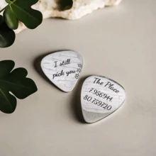 Miếng gảy đàn guitar bằng thép không gỉ chất lượng cao được thiết kế theo yêu cầu - Quà tặng âm nhạc cá nhân hóa dành cho người chơi guitar, quà tặng sinh nhật/Giáng sinh khắc laser cho nhạc sĩ, miếng gảy kim loại độc đáo để khắc tên/chữ, quà tặng cho trẻ em. - Bạc - Xem 6