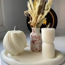 1 Pc Of Spiral Silicone Candle Molds, Featuring A Twisted Geometric Pillar Candle Shape With An Asymmetrical Swirl Pattern. Suitable For DIY Candles And Soaps, Handmade Crafts, And Aromatherapy Crafts, Perfect For Thanksgiving Decorations.Suitable For Candle Making, Polymer Clay, Cement Decorations, And Other Home Decor. A Must-Have For Christmas And Thanksgiving Decorations.