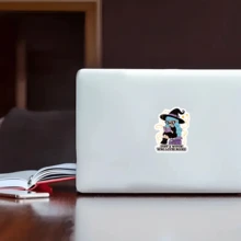 Solo una bruja que ama los libros - Pegatina de vinilo, perfecta para portátiles, botellas de agua, diarios y espacios de trabajo, genial para fans del humor, estudiantes de derecho y amantes del sarcasmo, regalo ideal para amigos y familiares