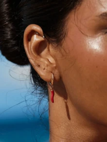 1 Pair Fade-Resistant Cute Red Chili Pepper Hoop Earrings, Suitable For Women's Daily Wear