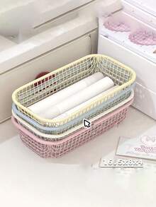 Cesta de almacenamiento de metal de color crema estética, organizador de escritorio con estilo y asa para escritorio de oficina, tocador, soporte para maquillaje y accesorios, decoración del hogar minimalista