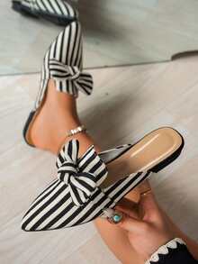 Women's Spring/Autumn Korean Style Pointed Toe Light Blue Bowknot Vertical Striped Design Versatile Plus Size Flat Slip-On Mule Slippers, Casual & Slouchy Style, Fashion Indoor/Outdoor Leisure Home Slippers