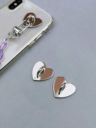 2 件银色爱心钩装饰手机挂绳，方便携带，自带背胶，防止掉落，时尚美观